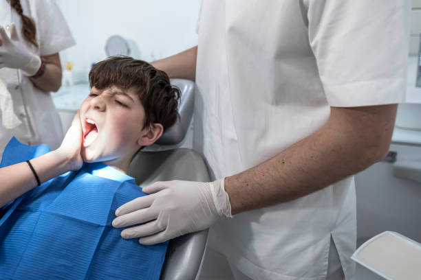 Best Emergency Root Canal Treatment in New Chicago, IN